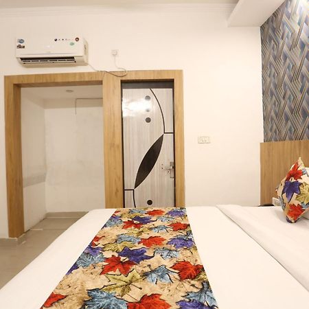 Backpackers - Ink Hotels Delhi Airport By Ss Group New Delhi Eksteriør billede