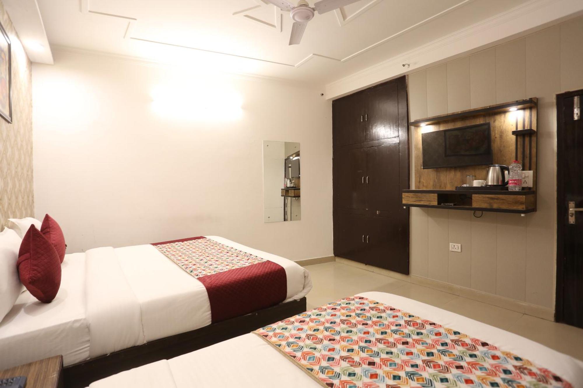 Backpackers - Ink Hotels Delhi Airport By Ss Group New Delhi Eksteriør billede