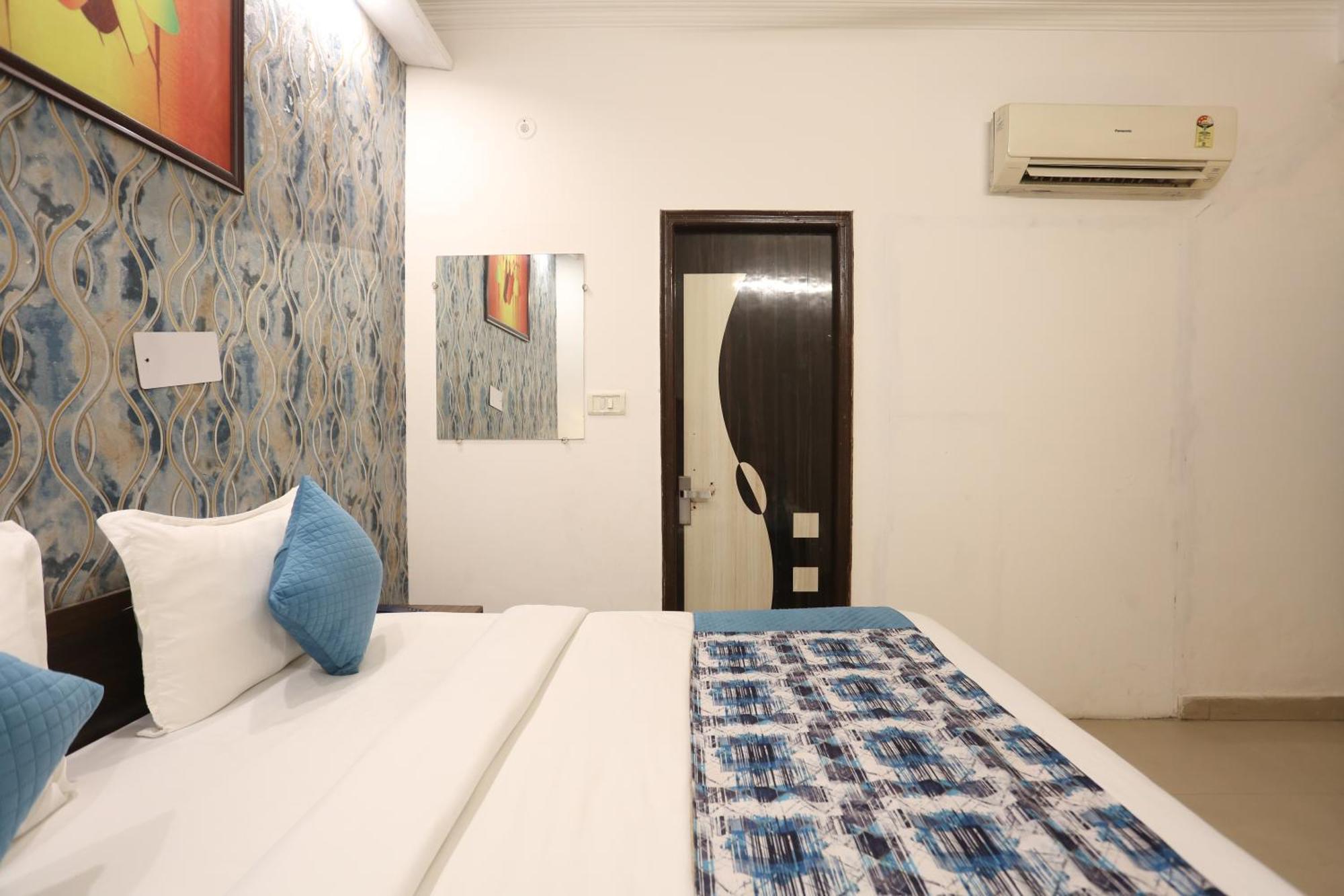 Backpackers - Ink Hotels Delhi Airport By Ss Group New Delhi Eksteriør billede