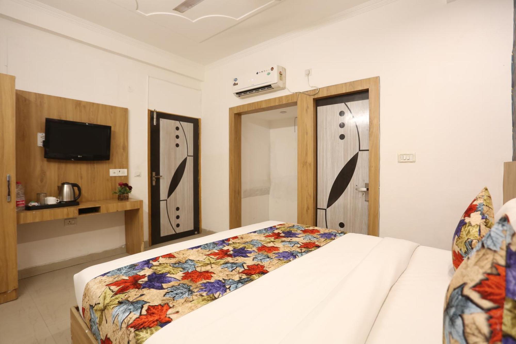 Backpackers - Ink Hotels Delhi Airport By Ss Group New Delhi Eksteriør billede