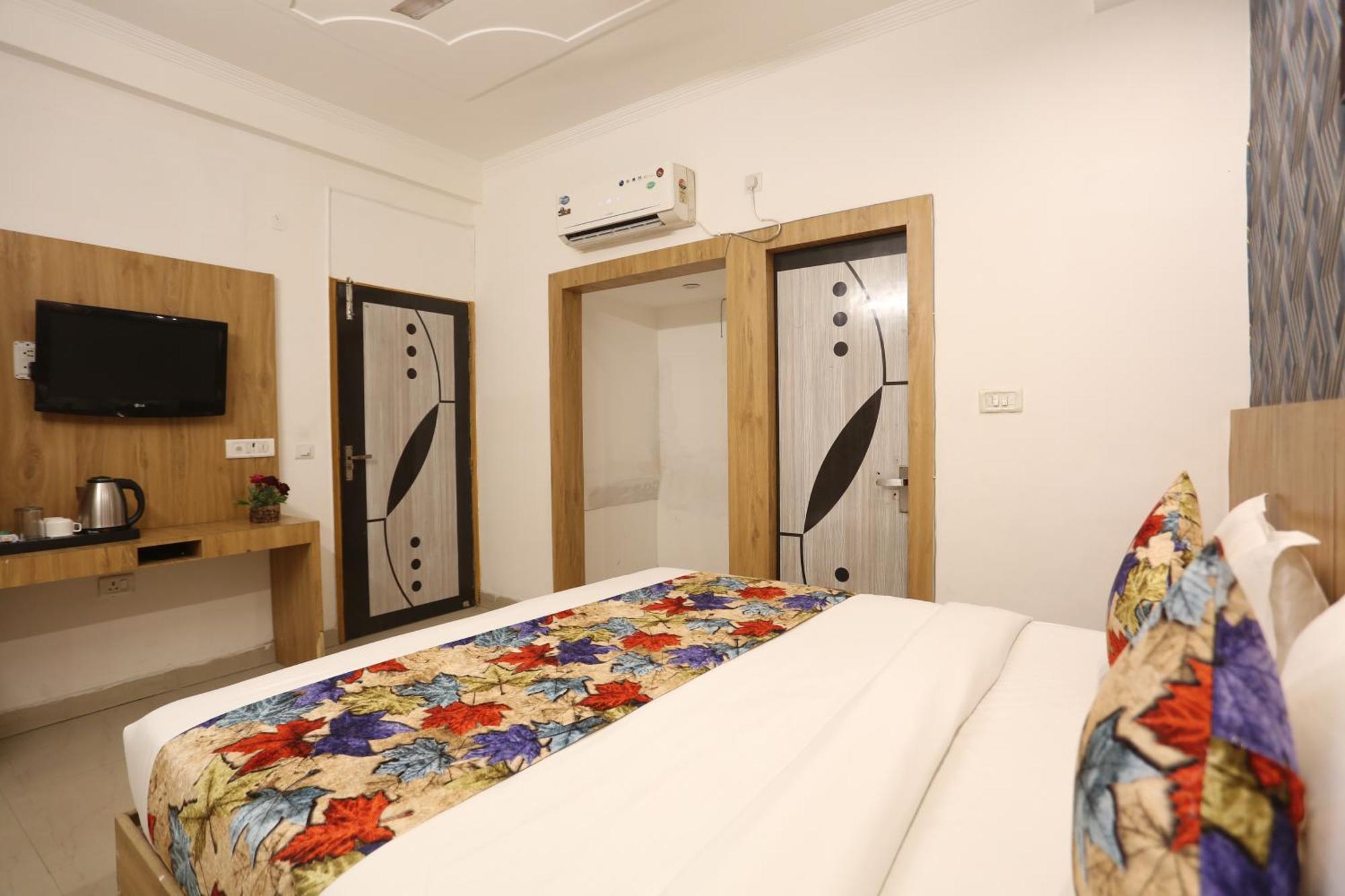 Backpackers - Ink Hotels Delhi Airport By Ss Group New Delhi Eksteriør billede