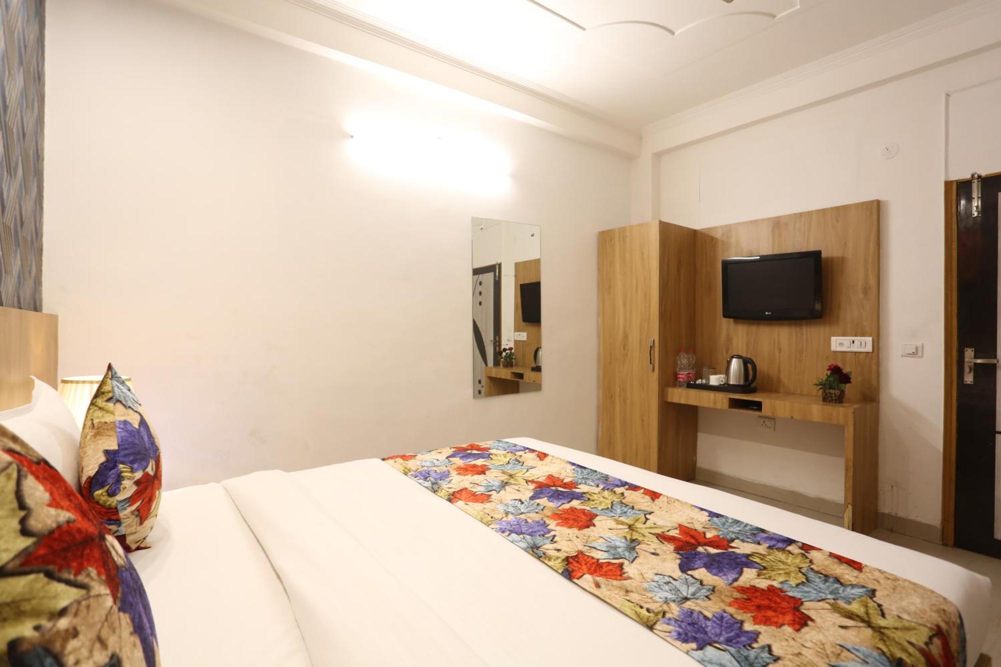 Backpackers - Ink Hotels Delhi Airport By Ss Group New Delhi Eksteriør billede