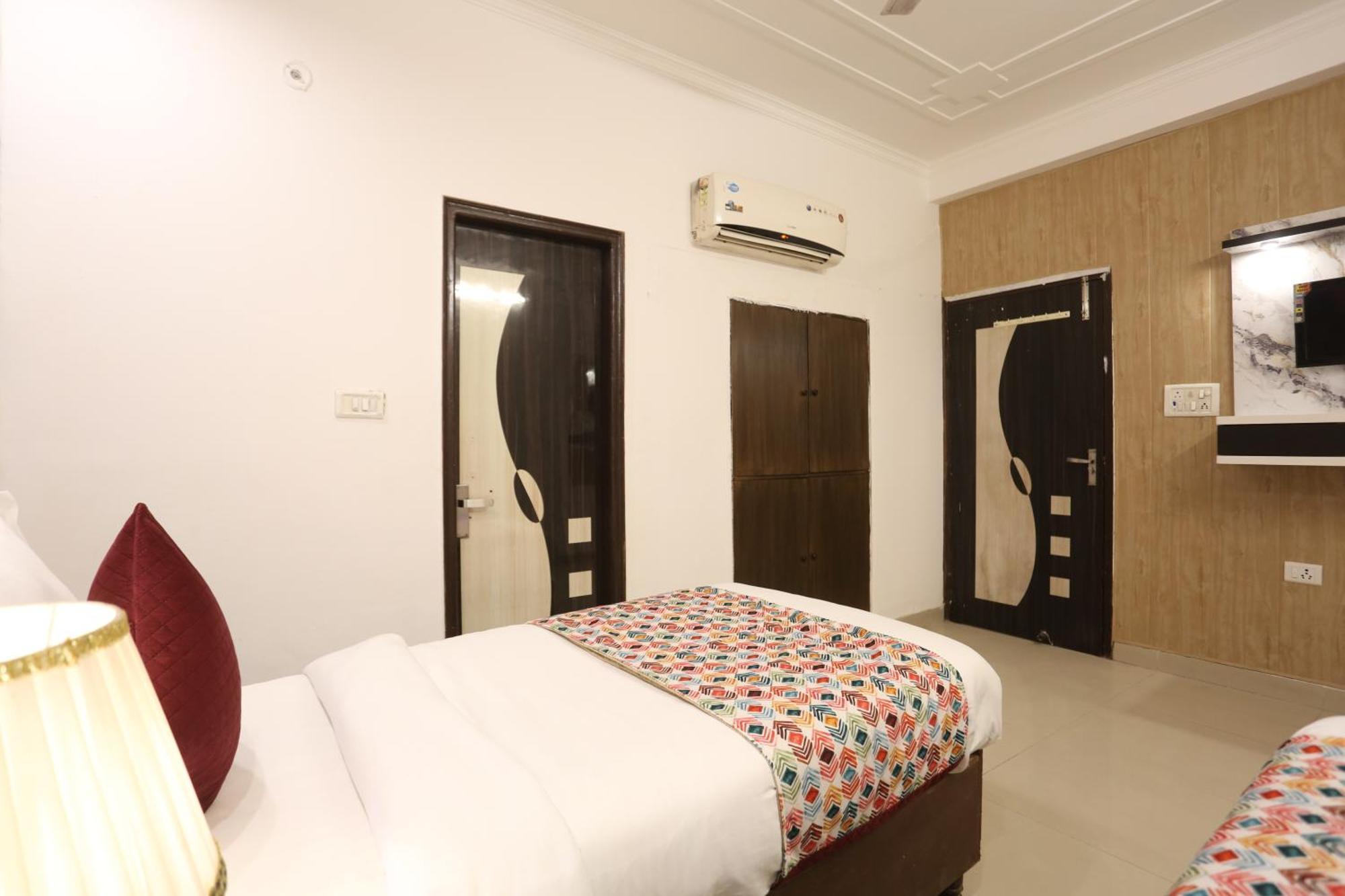 Backpackers - Ink Hotels Delhi Airport By Ss Group New Delhi Eksteriør billede