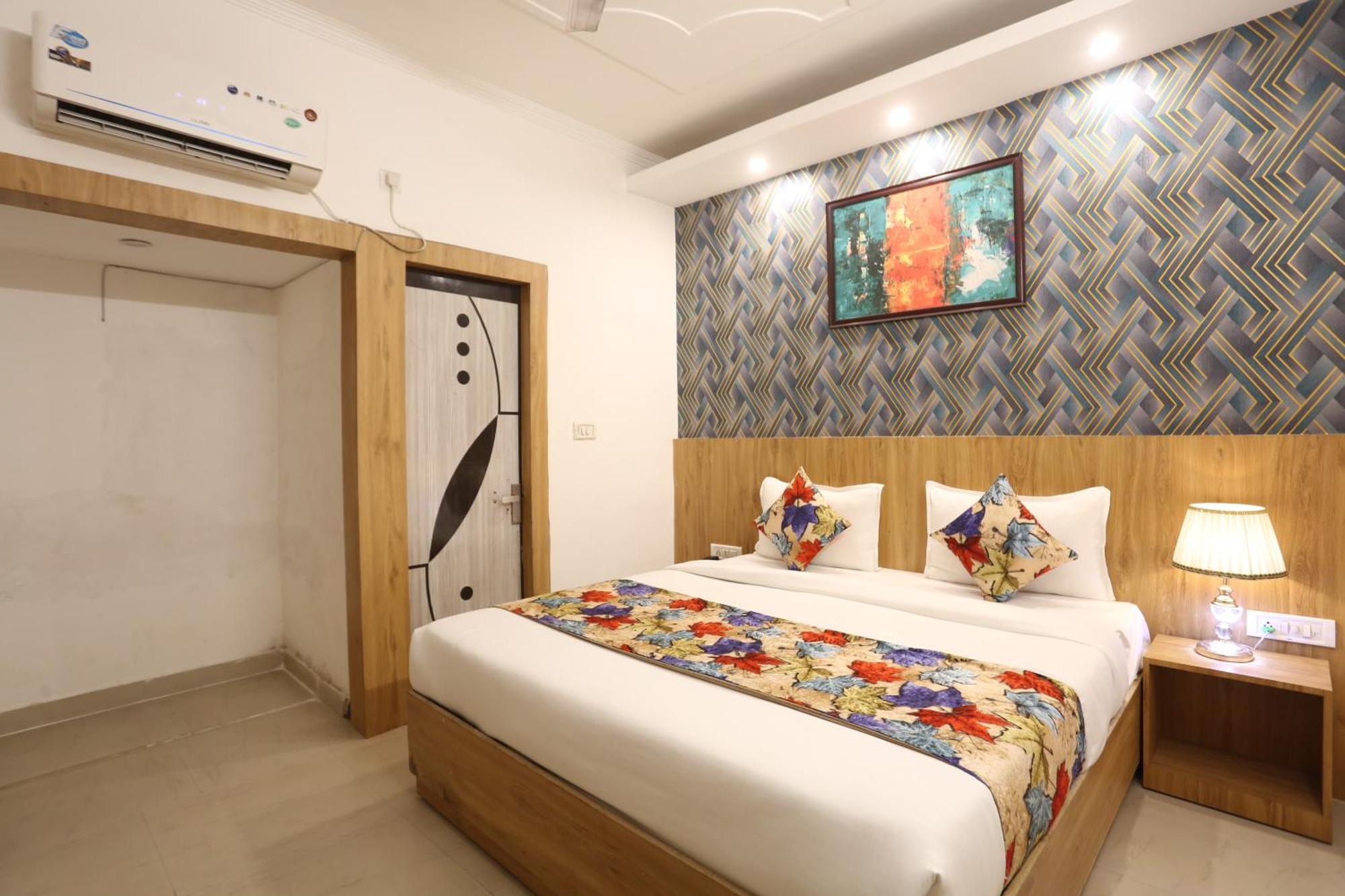 Backpackers - Ink Hotels Delhi Airport By Ss Group New Delhi Eksteriør billede