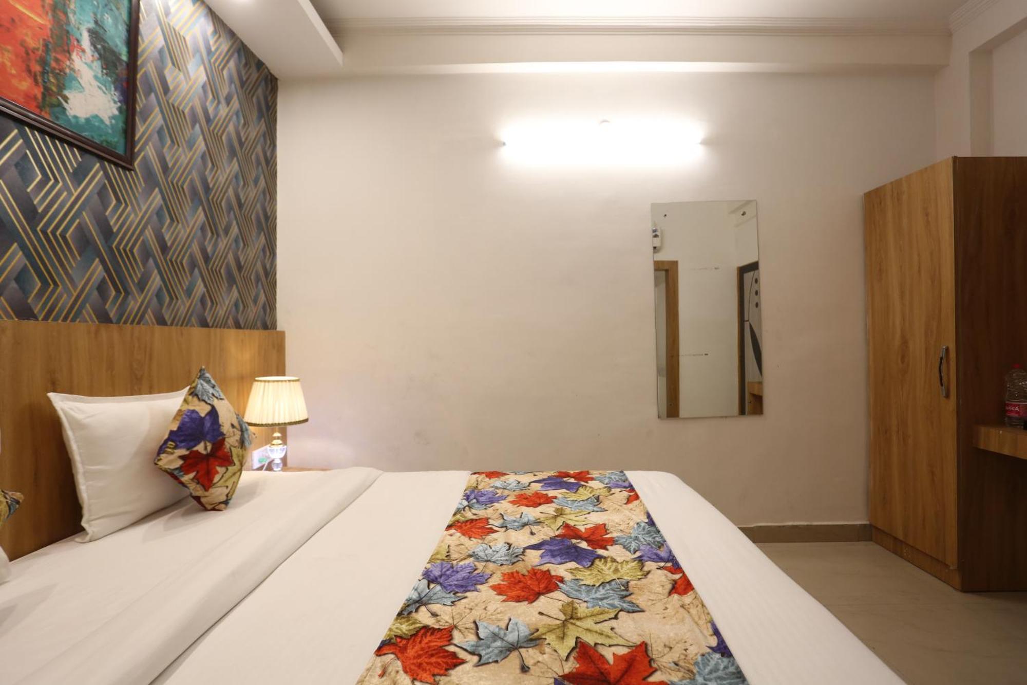 Backpackers - Ink Hotels Delhi Airport By Ss Group New Delhi Eksteriør billede