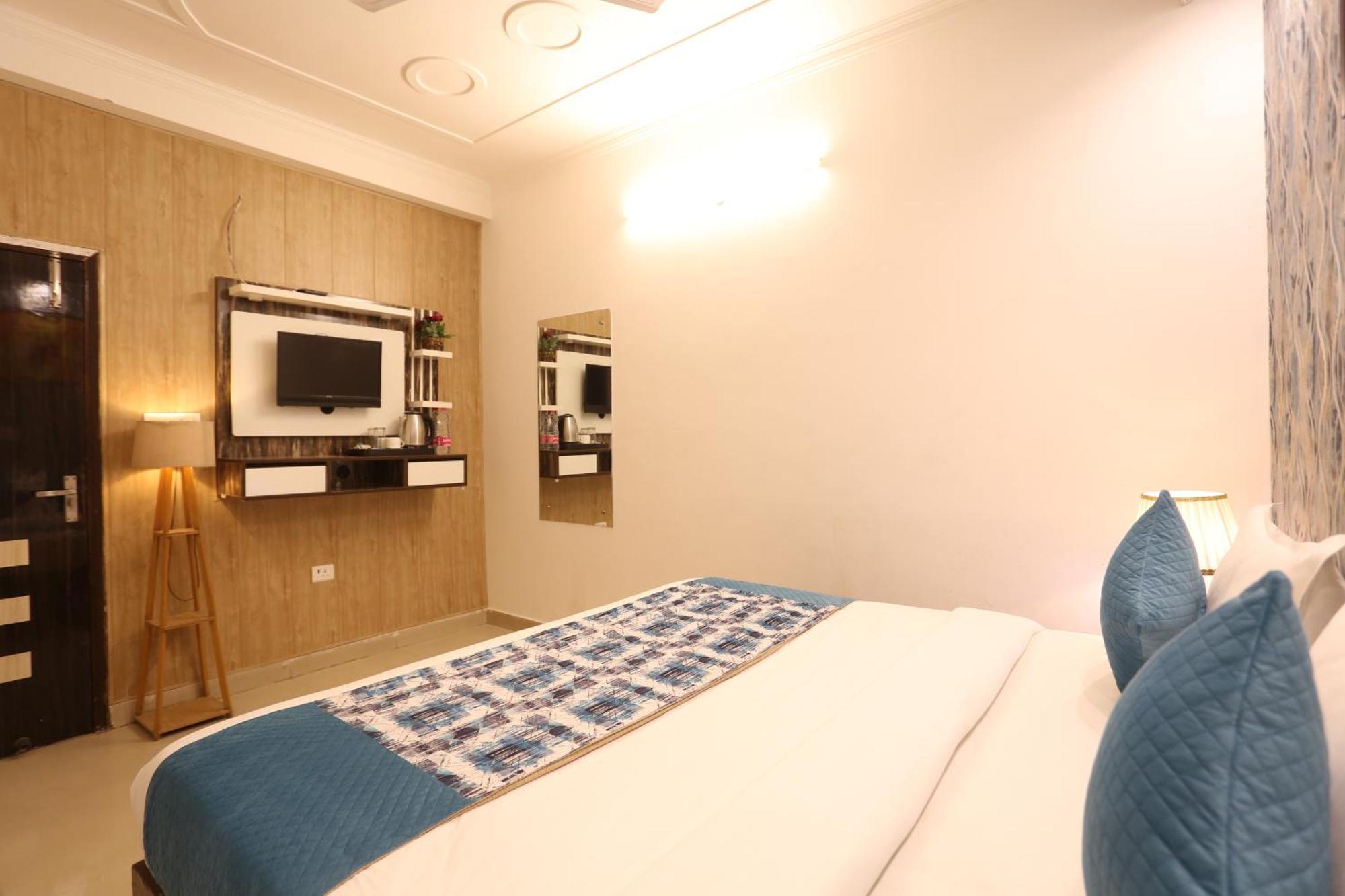 Backpackers - Ink Hotels Delhi Airport By Ss Group New Delhi Eksteriør billede